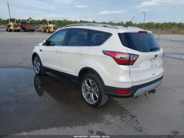 Ford Escape Titanium Image 6