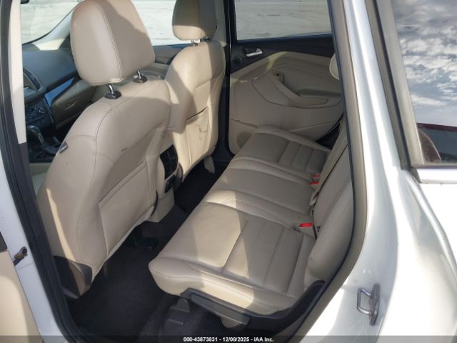 Ford Escape Titanium Image 4