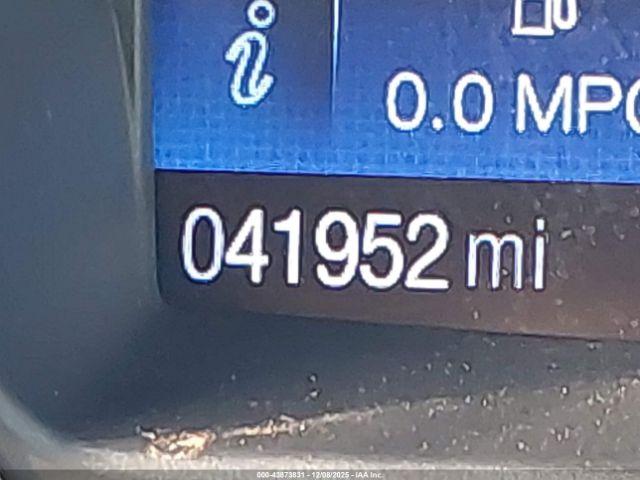 Ford Escape Titanium Image 15