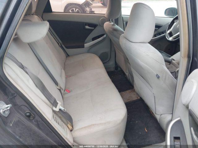 Toyota Prius Iii Image 7