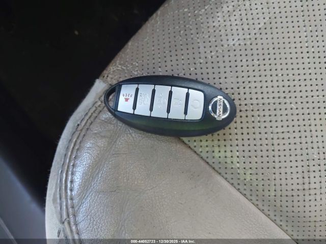 Nissan Altima Image 4