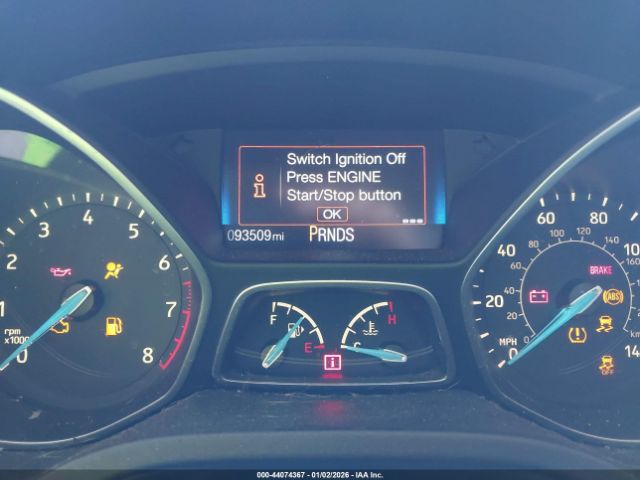 Ford Focus Titanium Image 2