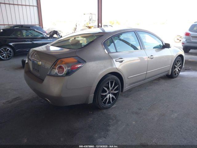 Nissan Altima 2.5 S Image 5