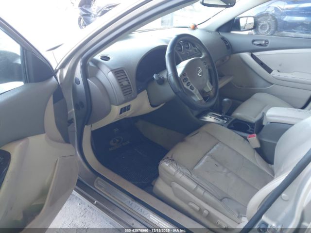 Nissan Altima 2.5 S Image 6