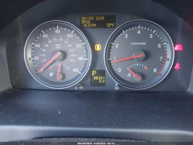 Volvo C70 T5 Image 5