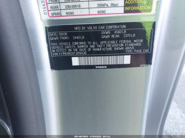 Volvo C70 T5 Image 7