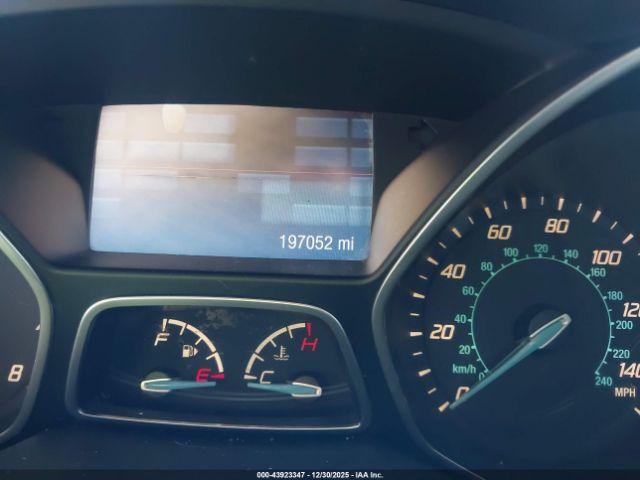 Ford Focus Se Image 10