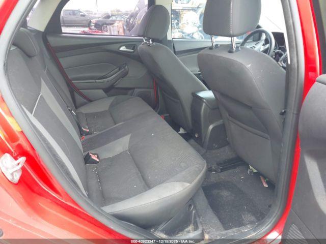 Ford Focus Se Image 4