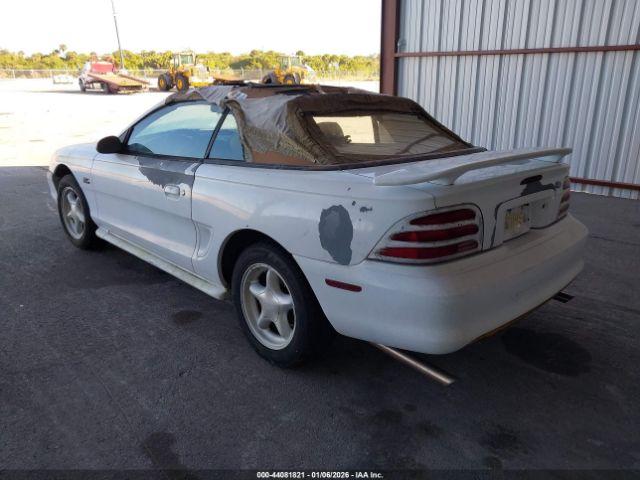 Ford Mustang Image 4