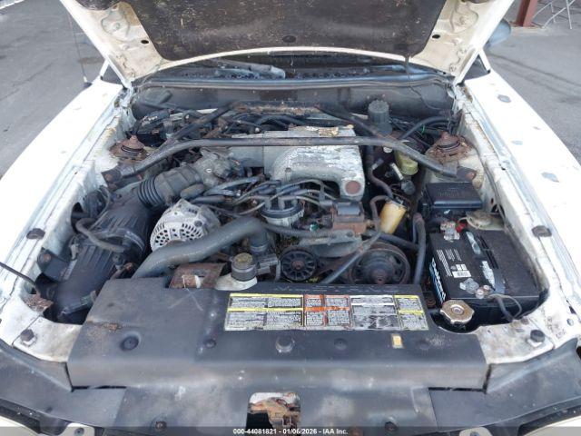 Ford Mustang Image 13