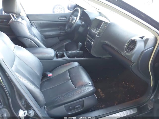 Nissan Maxima 3.5 Sv Image 5