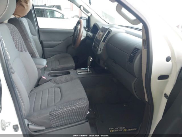 Nissan Frontier Desert Runner Image 13