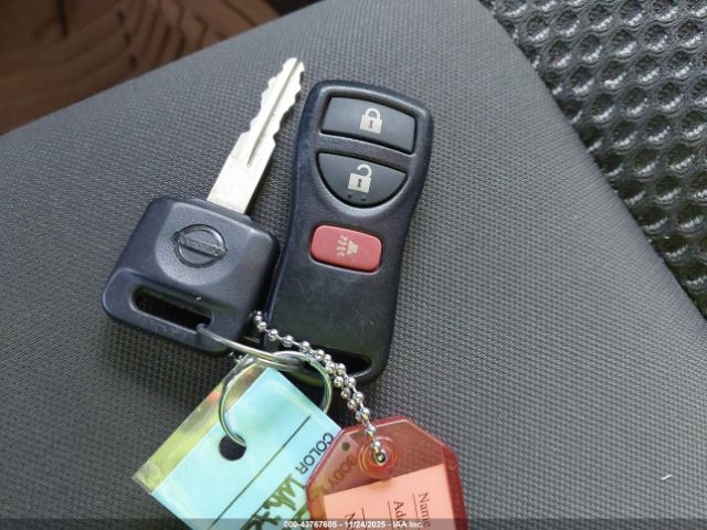 Nissan Frontier Desert Runner Image 3