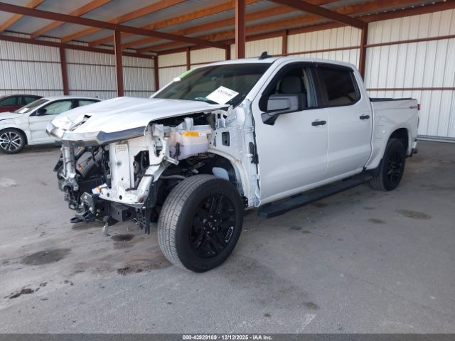 Chevrolet Silverado 1500 4wd  Short Bed Custom Image 2