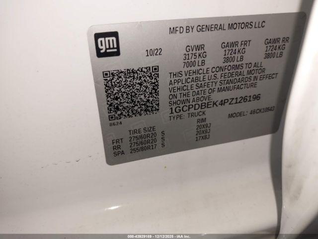 Chevrolet Silverado 1500 4wd  Short Bed Custom Image 12