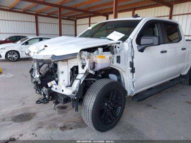 Chevrolet Silverado 1500 4wd  Short Bed Custom Image 14