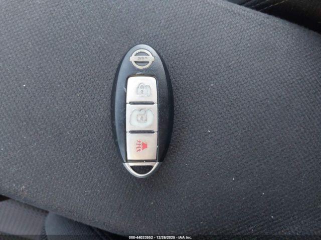 Nissan Rogue Sl Image 9