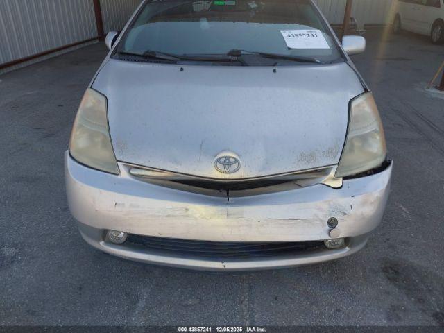 Toyota Prius Image 9